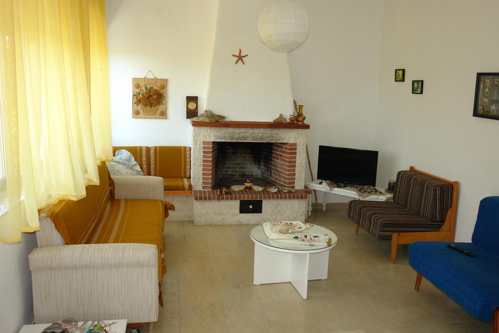 Villa Antheia'S House Nea Skioni Esterno foto