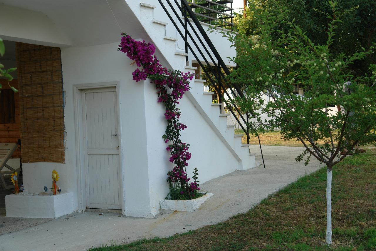 Villa Antheia'S House Nea Skioni Esterno foto